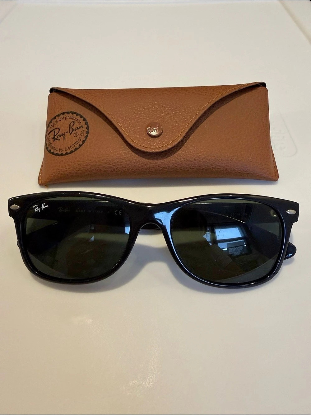 Ray-Ban New Wayfarer Classic Sunglasses in Black